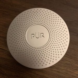BRAND NEW PUR POWDER FOUNDATION